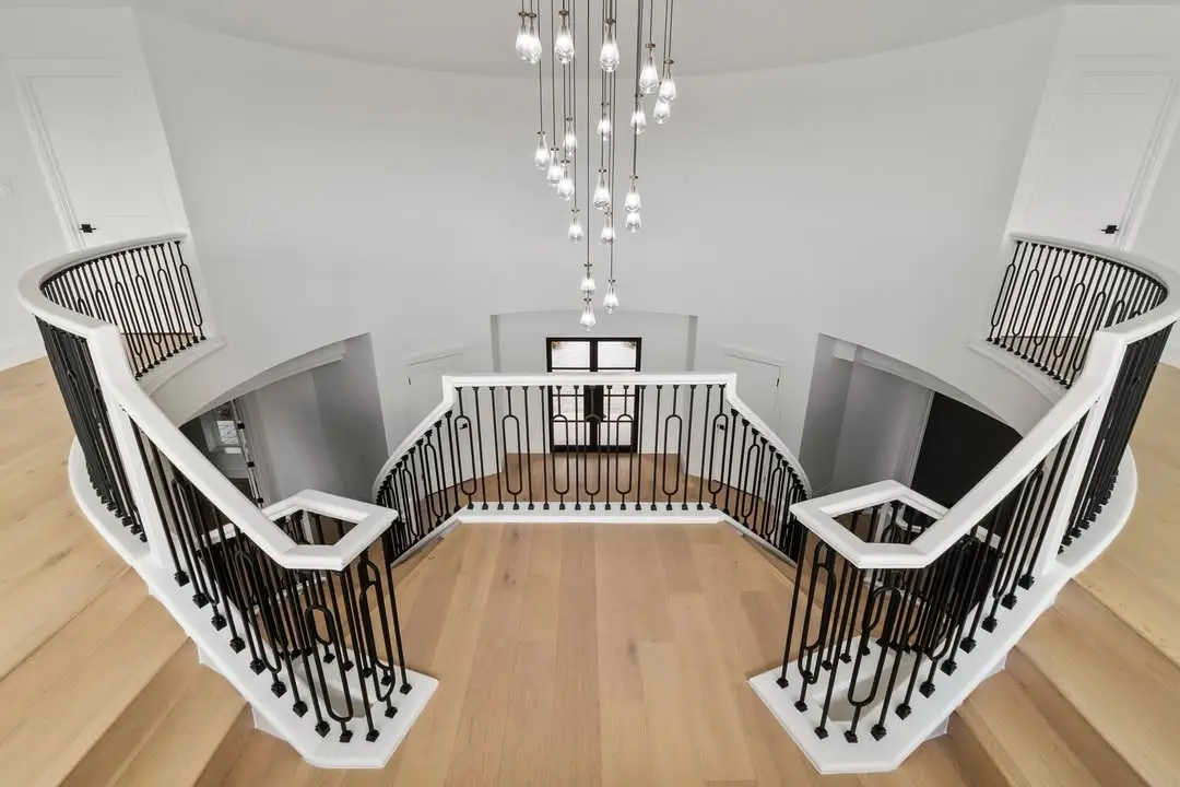 FLOORING CONTRACTOR (1)