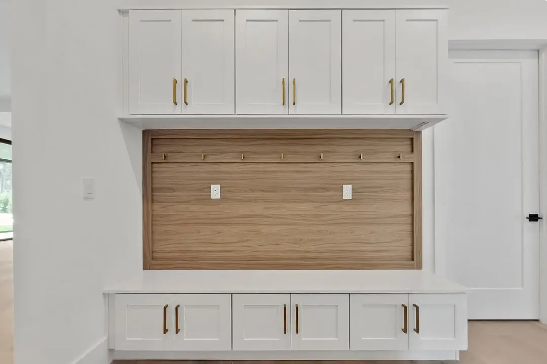 FLOORING CONTRACTOR (5)